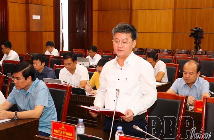Đồng chí Nguyễn Sỹ Quân, Ủy viên Ban Thường vụ Tỉnh ủy, Chủ nhiệm Ủy ban Kiểm tra Tỉnh ủy phát biểu tại hội nghị.