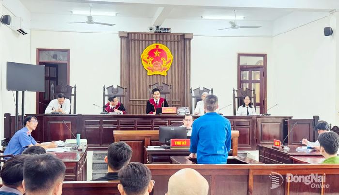 Toàn cảnh phiên tòa xét xử. Ảnh: Tố Tâm