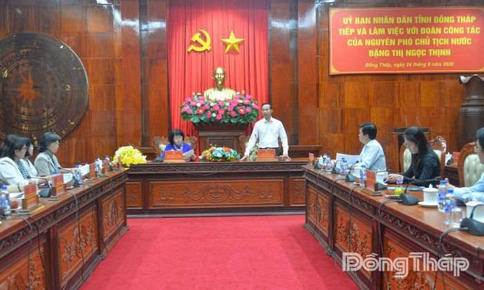 Chủ tịch UBND tỉnh Nguyễn Thanh Nhàn tóm tắt tình hình kinh tế - xã hội 9 tháng năm 2026 và kết quả thực hiện chính sách an sinh xã hội trên địa bàn tỉnh.