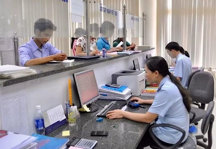  Lực lượng chức năng tại Cửa khẩu Quốc tế Lệ Thanh vận hành thử hệ thống cửa khẩu số, tháng 8-2026. Ảnh ĐVCC 