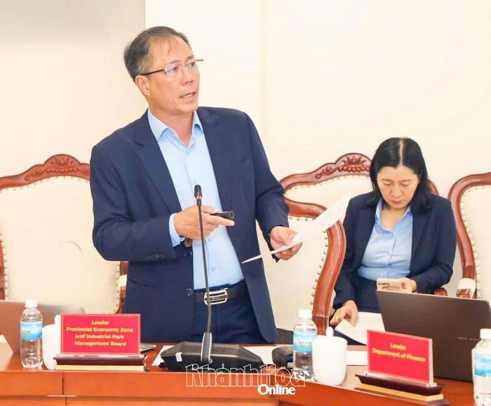 Ông Trần Minh Chiến giới thiệu về Dự án Cảng hàng không Vân Phong.