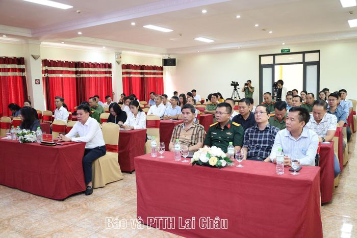 Đại biểu dự hội nghị.