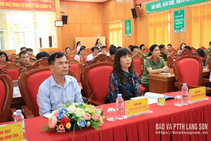 Các đại biểu dự chương trình