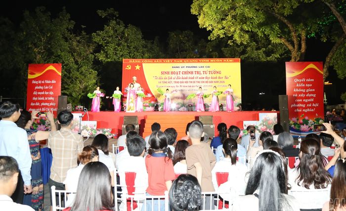 Quang cảnh chương trình.