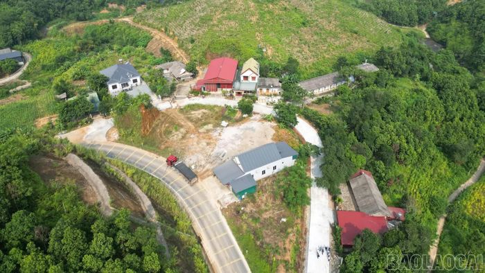 Tuyến đường bê tông khang trang đã hoàn thành tại thôn An Thịnh 6.