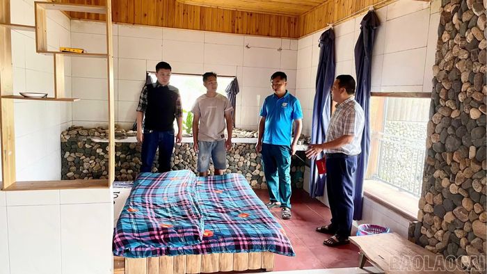 Kiểm tra các cơ sở lưu trú trên địa bàn.