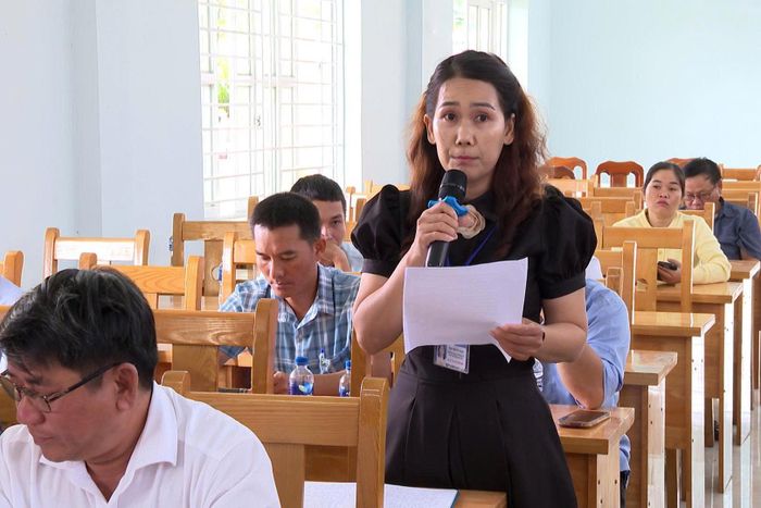 Cử tri kiến nghị bố trí kinh phí cho hoạt động của các tổ, hội