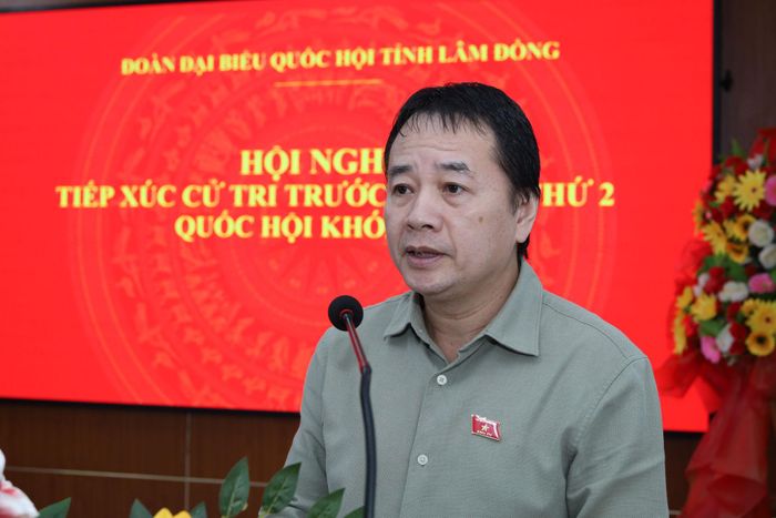 Đại biểu Phạm Nam Tiến thông tin đến cử tri kết quả Kỳ họp không thường lệ lần thứ Nhất, và dự kiến chương trình Kỳ họp thứ 2, Quốc hội khóa XVI