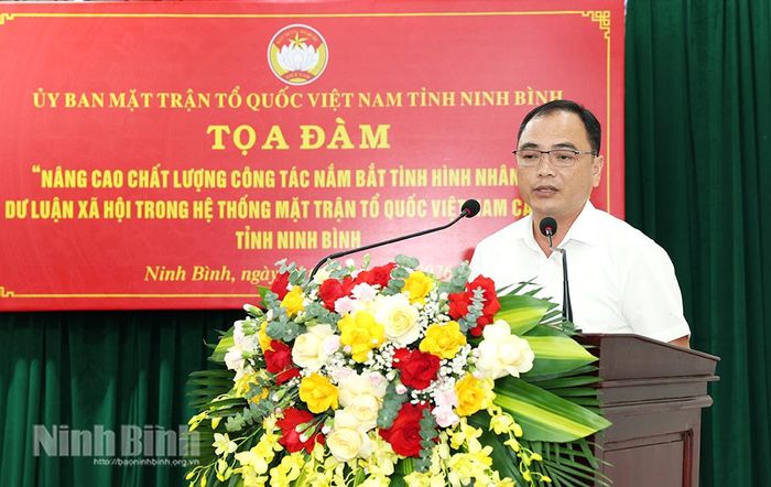 Đại biểu xã Xuân Hưng tham luận tại tọa đàm.