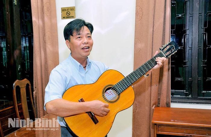 Nhạc sĩ Nguyễn Hồng Sơn