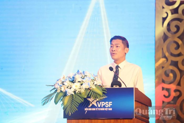 Đại diện lãnh đạo Hội Doanh nhân trẻ Việt Nam phát biểu khai mạc - Ảnh: M.T
