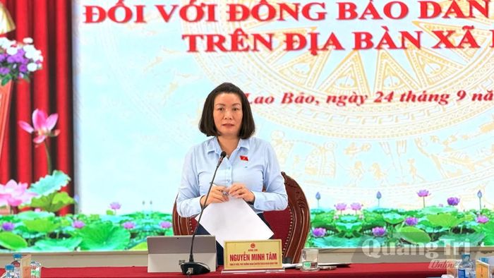 Đồng chí Nguyễn Minh Tâm, Phó trưởng đoàn chuyên trách Đoàn đại biểu Quốc hội tỉnh đề nghị các xã tiếp tục đẩy mạnh tuyên truyền, phổ biến chính sách, pháp luật về đất đai cho người dân - Ảnh: Hoàng Hùng