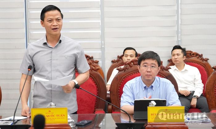 Đồng chí Vương Quốc Tuấn, Bí thư Tỉnh ủy đánh giá cao nỗ lực, quyết tâm của nhà đầu tư đối với việc triển khai các dự án du lịch trọng điểm trên địa bàn tỉnh - Ảnh: Q.V