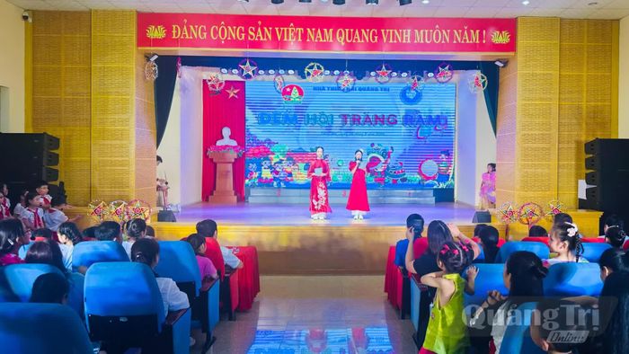 Quang cảnh chương trình - Ảnh: B.N
