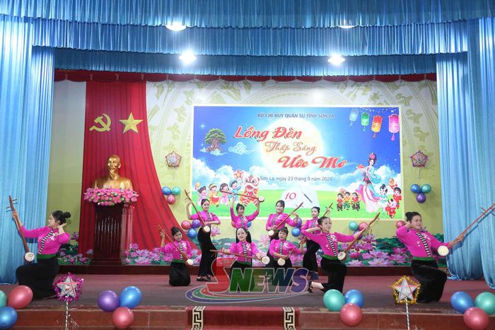 Tiết mục văn nghệ tại chương trình.