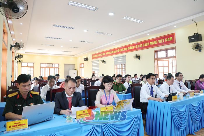 Các đại biểu tham dự Kỳ họp.