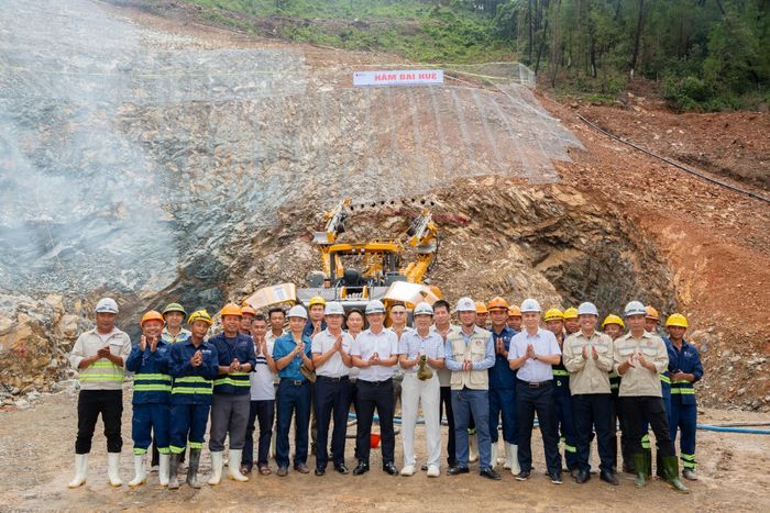 Việc mở thành công cửa hầm là bước chuyển quan trọng, đánh dấu kết quả đầu tiên mà liên danh nhà thầu gói XL01 đạt được. (Ảnh: nhà thầu cung cấp).