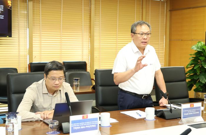 Phó tổng giám đốc EVN Phạm Hồng Phương phát biểu.