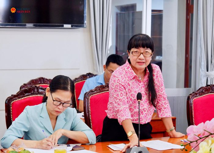 Đại diện Hội Luật gia TP. Hồ Chí Minh Phạm Thanh Tuyền phát biểu. Ảnh: Hoa Lê