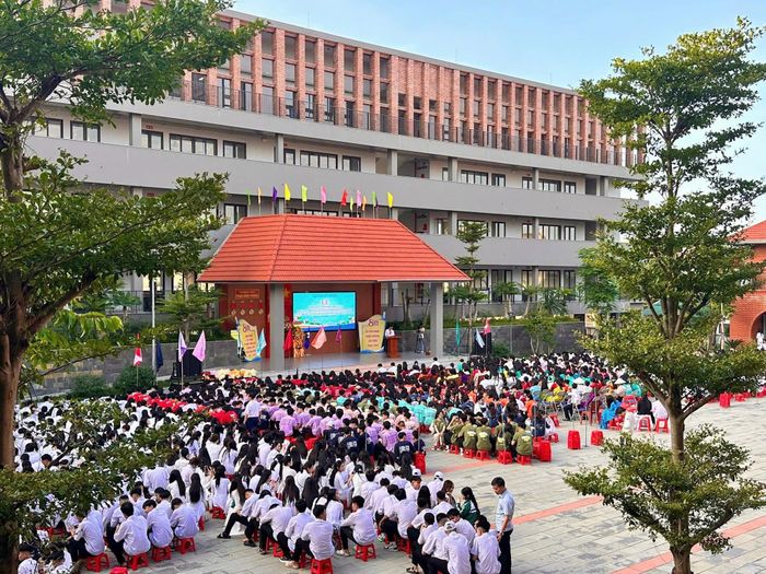 Sau sắp xếp, toàn ngành dự kiến còn 2.395 cán bộ quản lý và nhân viên, giảm 611 người so với hiện trạng.