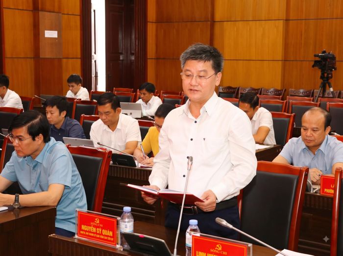 Đồng chí Nguyễn Sỹ Quân, Ủy viên Ban Thường vụ Tỉnh ủy, Chủ nhiệm Ủy ban Kiểm tra tỉnh Điện Biên phát biểu tại hội nghị.
