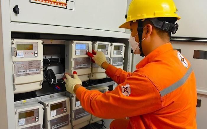 Hạ tầng đo đếm là một trong những điều kiện cần thiết nếu áp dụng giá điện theo thời gian sử dụng đối với khách hàng sinh hoạt. Ảnh: MH