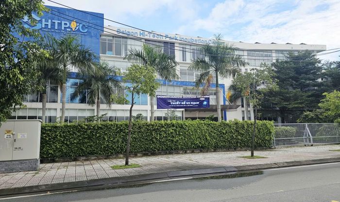 Vườn ươm doanh nghiệp công nghệ cao- nơi hỗ trợ các cá nhân, nhóm khởi nghiệp thực hiện dự án thuộc lĩnh vực công nghệ cao.