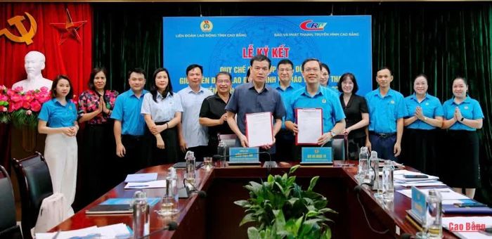 Liên đoàn Lao động tỉnh và Báo và Phát thanh, truyền hình tỉnh ký kết quy chế phối hợp tuyên truyền giai đoạn 2026 - 2031.