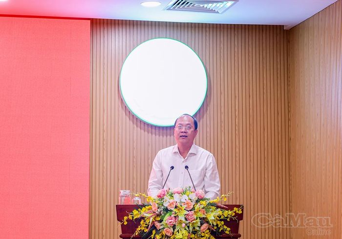 Đồng chí Nguyễn Hồ Hải, Bí thư Tỉnh uỷ Cà Mau, phát biểu tại buổi họp mặt.