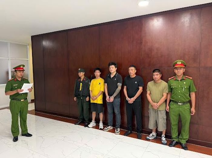 Các đối tượng tại cơ quan Công an