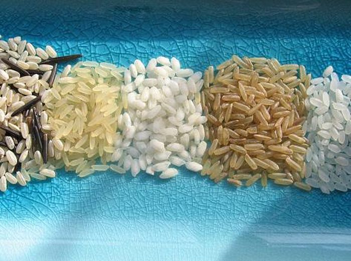 Theo quy định hiện hành, gạo và các sản phẩm từ gạo như bột gạo, tinh bột gạo, mì và thực phẩm chứa gạo có xuất xứ hoặc gửi từ Trung Quốc phải đáp ứng yêu cầu nhập khẩu riêng nhằm ngăn chặn gạo biến đổi gen trái phép xâm nhập thị trường châu Âu