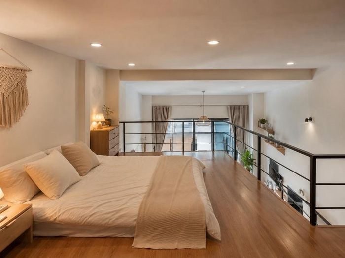 Gác lửng có thể bố trí làm phòng ngủ. (Ảnh: Happynest)