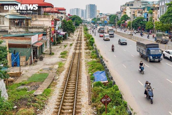Những hạn chế nếu tiếp tục duy trì đầu mối tại ga Hà Nội. (Ảnh: Minh Đức).