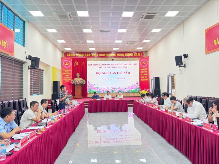 Quang cảnh hội nghị. Ảnh: HL