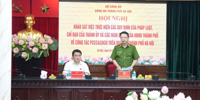 Phó Giám đốc Công an thành phố Hà Nội Nguyễn Hồng Ky phát biểu tại buổi làm việc. Ảnh: Vân Hà