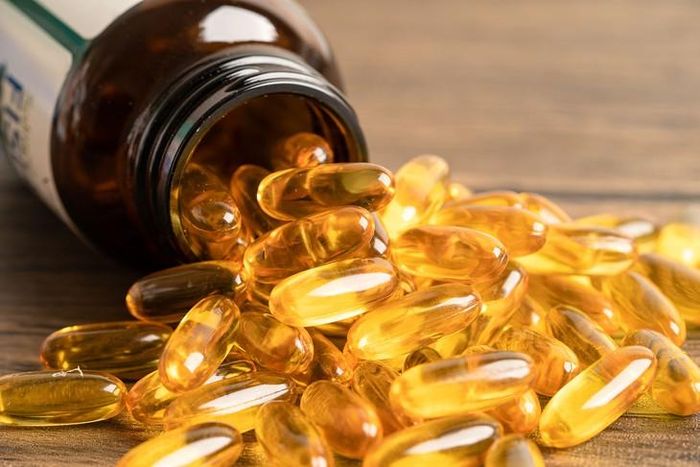 Sản xuất và kinh doanh dầu cá là ngành công nghiệp trị giá hơn 1 tỷ USD mỗi năm. Ảnh minh họa: Getty Images.
