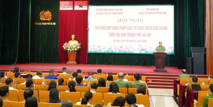 Toàn cảnh hội nghị