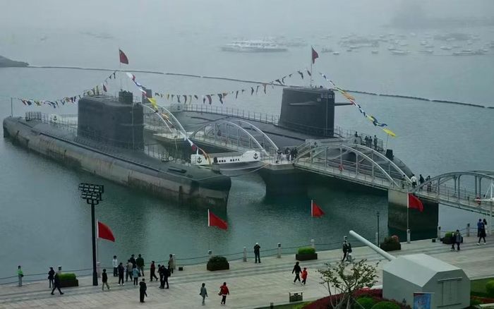 Hải quân Mỹ trước đây đã đi tới nhận định đó là Trung Quốc đang dần chuyển đổi từ tàu ngầm thông thường chạy bằng động cơ diesel-điện sang tàu ngầm hạt nhân.