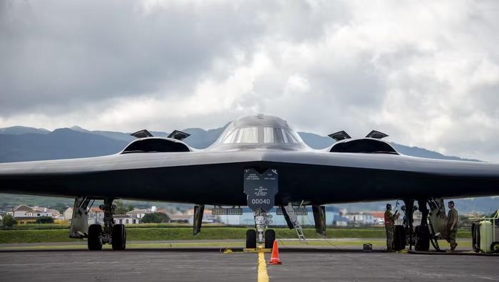 Không quân Mỹ hiện vẫn tiếp tục hiện đại hóa B-2 trong khi chờ thế hệ mới B-21 Raider tiếp nhận vai trò này.