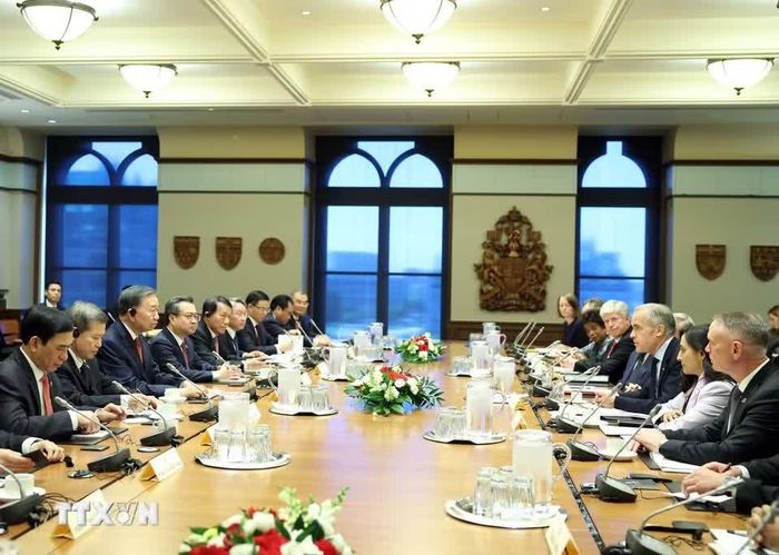 Tổng Bí thư, Chủ tịch nước Tô Lâm hội đàm với Thủ tướng Canada Mark Carney. Ảnh: Thống Nhất/TTXVN. 