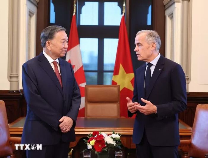  Tổng Bí thư, Chủ tịch nước Tô Lâm gặp hẹp Thủ tướng Canada Mark Carney. Ảnh: Thống Nhất/TTXVN. 