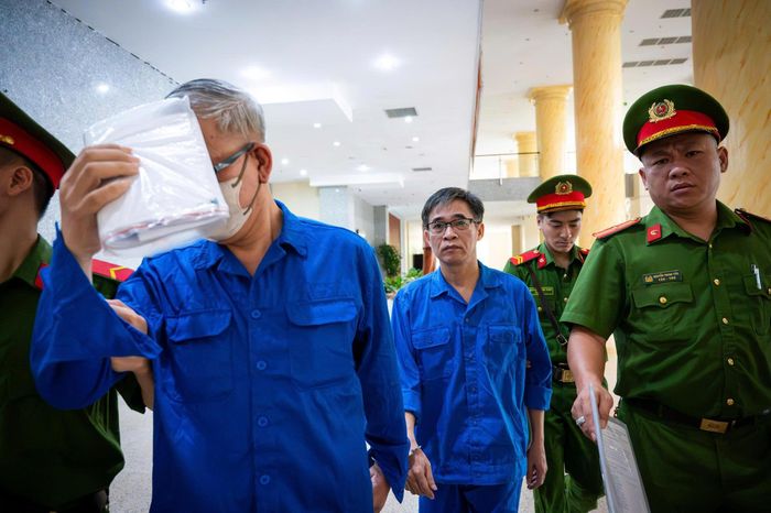  Hồ sơ vụ án xác định trong quá trình thực hiện dự án, bà Nguyễn Thị Kim Tiến cùng một số cá nhân tại Bộ Y tế, Ban Quản lý dự án y tế trọng điểm và các đơn vị liên quan có sai phạm trong việc lựa chọn tư vấn nước ngoài, chỉ định thầu và phê duyệt kế hoạch lựa chọn nhà thầu. 