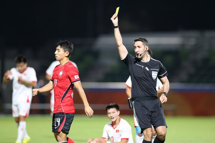 U23 Việt Nam không bỏ cuộc. Ảnh: Hiếu Chiến.