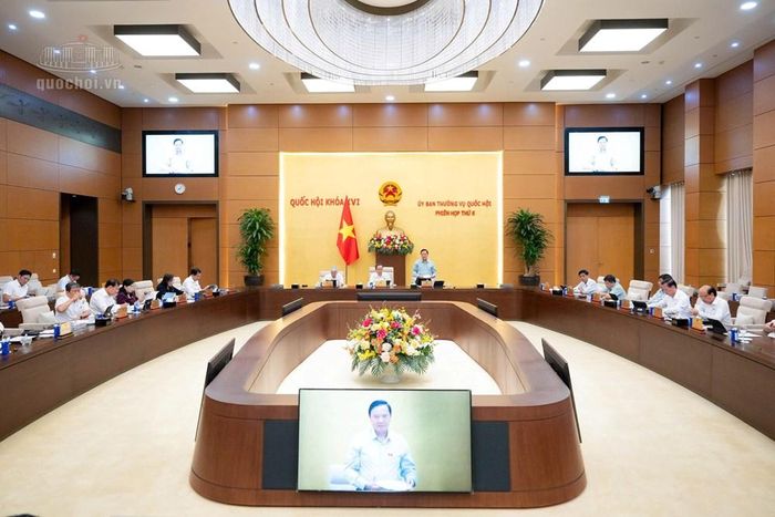 Quang cảnh phiên thảo luận