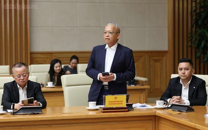 Ông Huỳnh Minh Tường, Phó Chủ tịch Hiệp hội Chế biến và Xuất khẩu thủy sản Việt Nam (Vasep) phát biểu tại cuộc làm việc - Ảnh: chinhphu.vn/Phương Nguyên