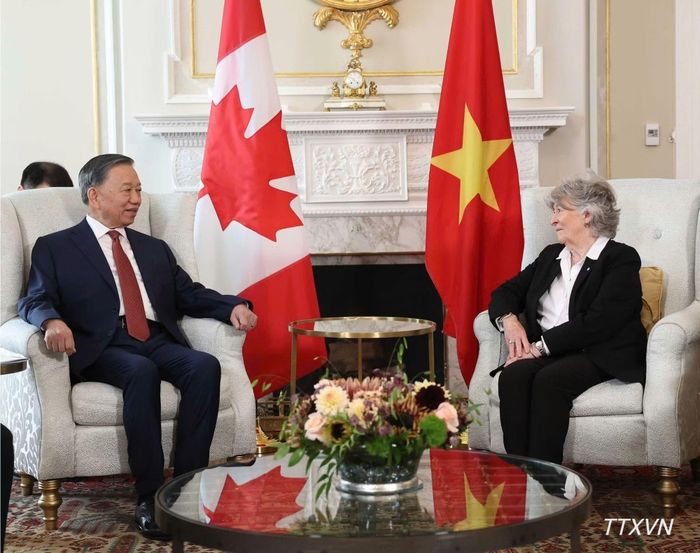Toàn quyền Canada Louise Arbour bày tỏ vui mừng chào đón Tổng Bí thư, Chủ tịch nước Tô Lâm và Đoàn đại biểu cấp cao Việt Nam thăm cấp Nhà nước tới Canada. (Ảnh: TTXVN)