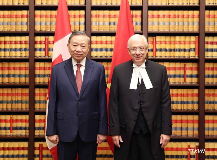 Tổng Bí thư, Chủ tịch nước Tô Lâm và Chủ tịch Hạ viện Francis Scarpaleggia.