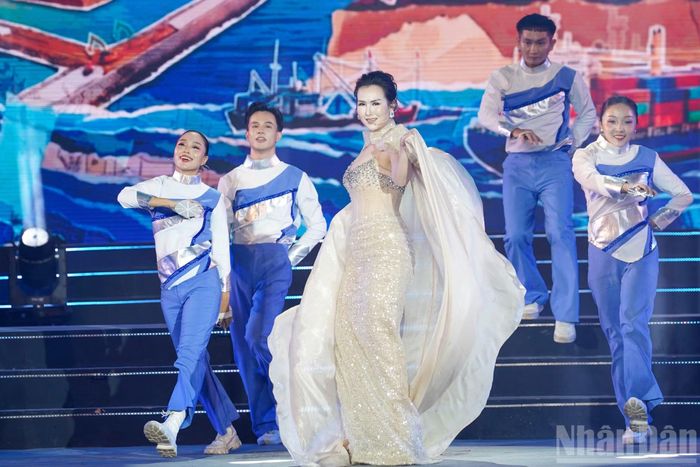 Lễ hội Nghinh Ông Thành phố Hồ Chí Minh từ lâu đã trở thành "Tết biển", một ngày hội tinh thần của ngư dân, là nơi hội tụ những giá trị văn hóa, tín ngưỡng, nghệ thuật dân gian đặc sắc.