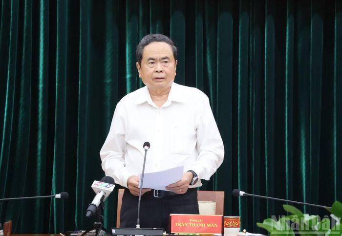 Chủ tịch Quốc hội Trần Thanh Mẫn phát biểu kết luận hội nghị. (Ảnh: VƯƠNG LÊ)