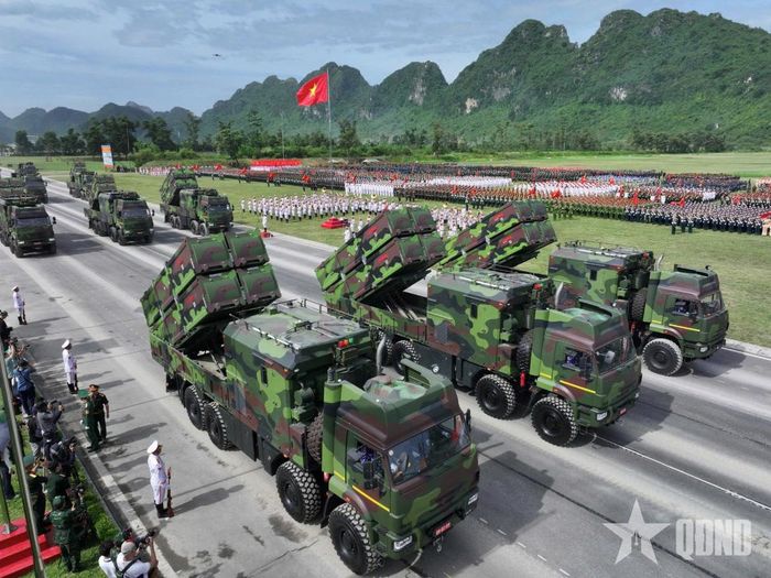  Tổ hợp tên lửa Trường Sơn do Việt Nam tự chủ sản xuất. Ảnh: TUẤN HUY